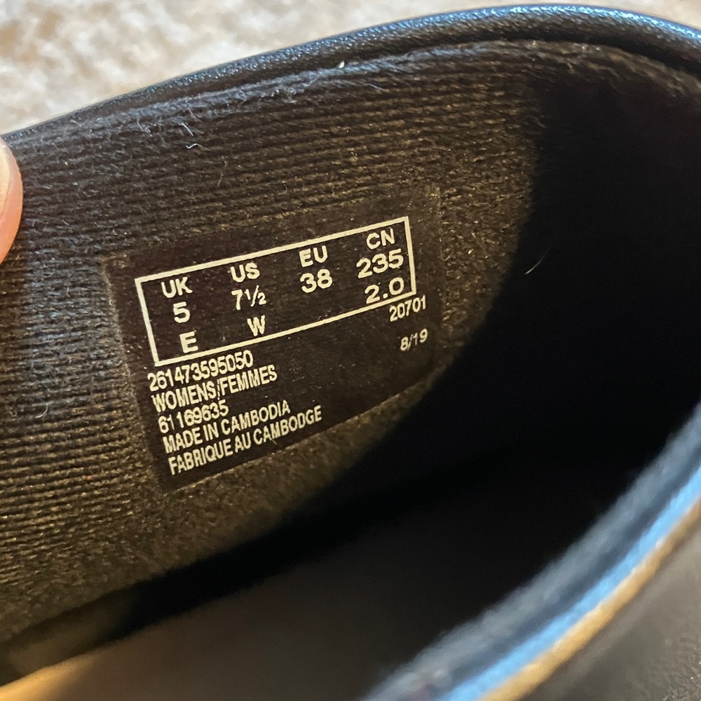 Clarks Ultimate Comfort Collection 7.5 Low Heel Zipper Boots Black - Picture 7 of 9